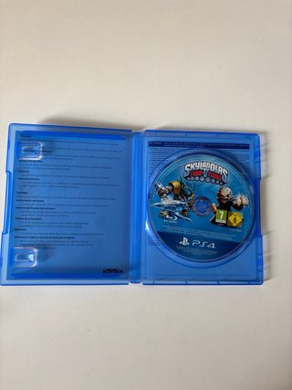 Skylanders Trap Team PS4 + Portal y Figuras