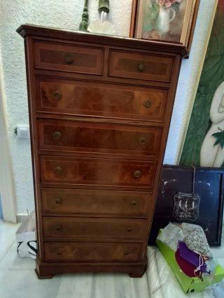 Dormitorio Matrimonio: Cómoda, 2 Mesitas de noche,