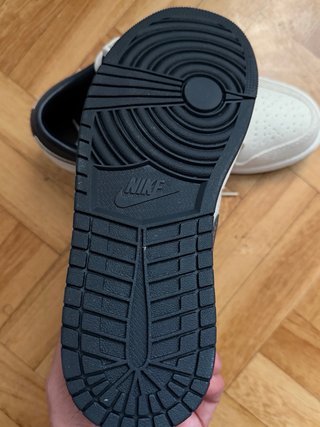 Air Jordan 1 Low Beige/Marrón