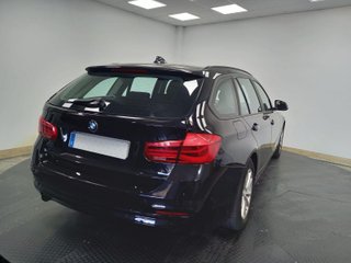BMW SERIE 3 REEKS TOURING 318D (100 KW) 5D