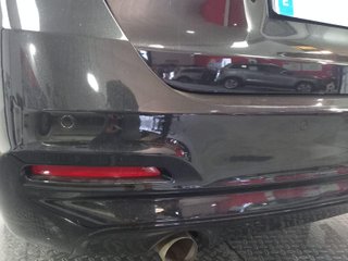 BMW SERIE 3 REEKS TOURING 318D (100 KW) 5D