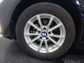 BMW SERIE 3 REEKS TOURING 318D (100 KW) 5D