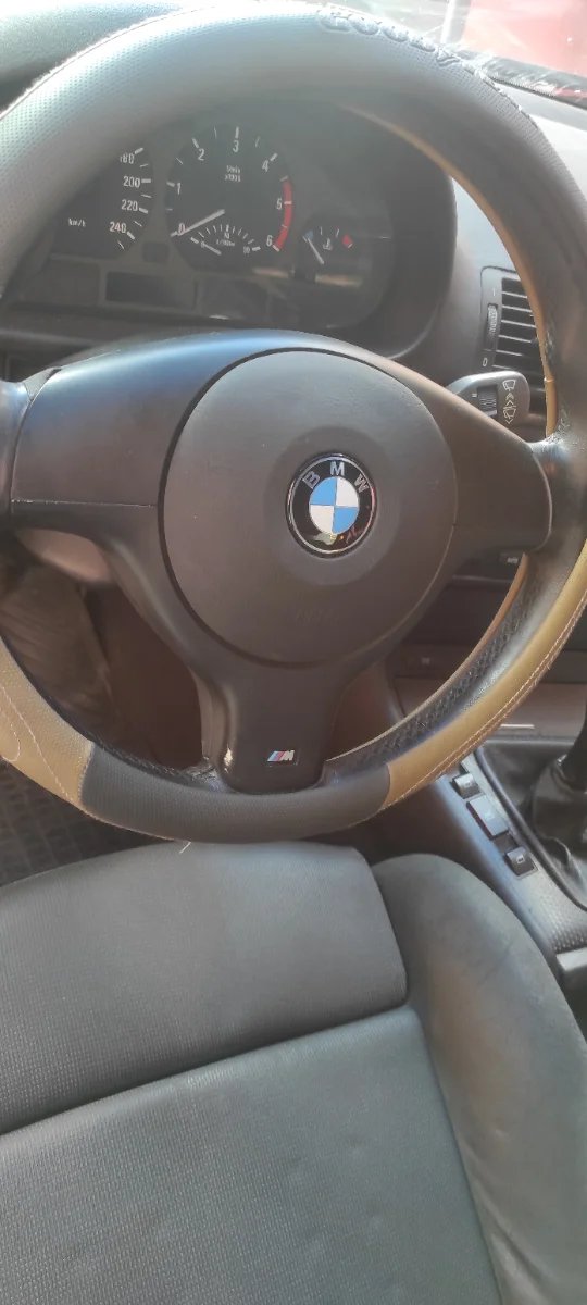 BMW Serie 3 2002 - foto 1