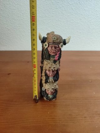 Tótem Indígena Figura TOTEM indio