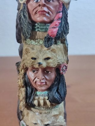 Tótem Indígena Figura TOTEM indio
