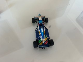 Minichamps Benetton B197 1997