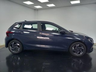 HYUNDAI I20 berlina con portón 1.2 MPI SLX