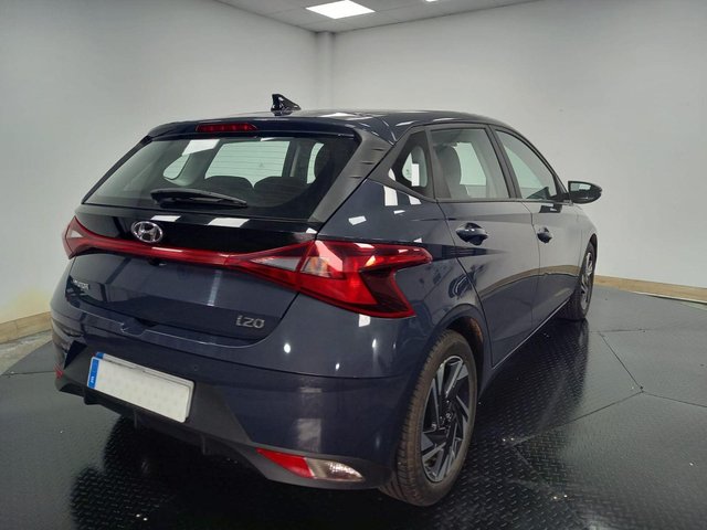 HYUNDAI I20 berlina con portón 1.2 MPI SLX