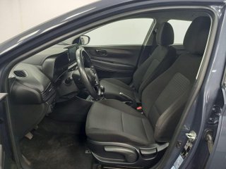 HYUNDAI I20 berlina con portón 1.2 MPI SLX