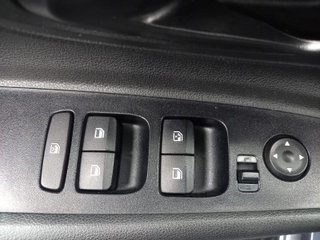 HYUNDAI I20 berlina con portón 1.2 MPI SLX