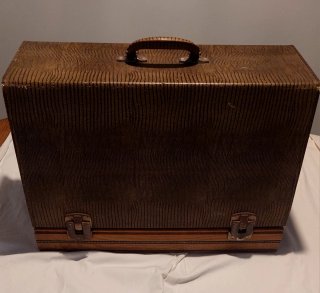 Máquina de coser antigua GSM principios S.XX