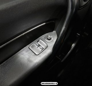 RENAULT KANGOO 5 PLAZAS CON 2 AÑOS DE GARANTIA