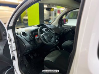RENAULT KANGOO 5 PLAZAS CON 2 AÑOS DE GARANTIA