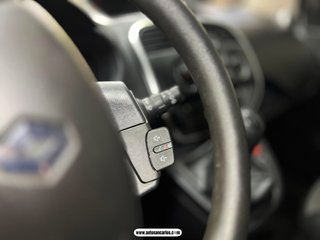 RENAULT KANGOO 5 PLAZAS CON 2 AÑOS DE GARANTIA