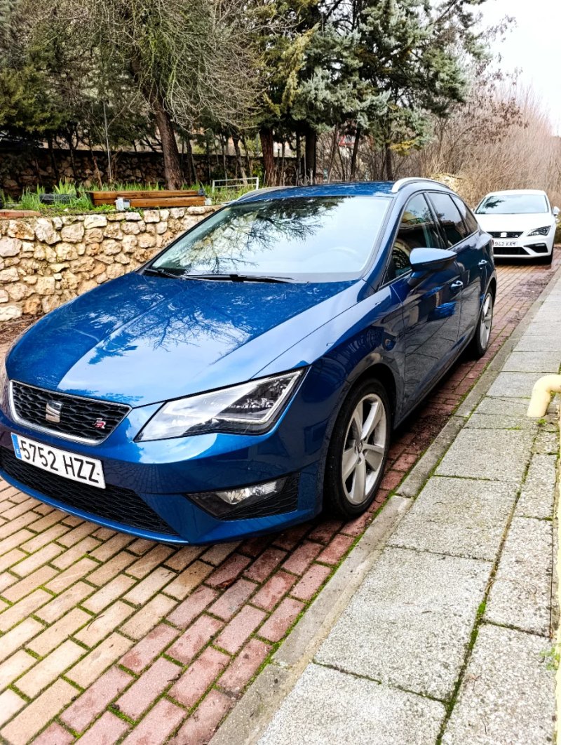SEAT Leon 2014 - foto 1