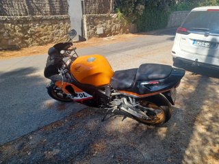 Honda CBR 900RR Repsol