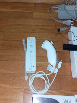 Console Nintendo Wii + 6 Giochi Just Dance