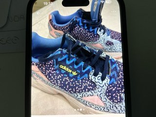 Scarpe Adidas sportive blu e rosa da donna
