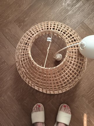 Lámpara de mimbre Ikea