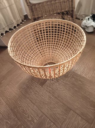 Lámpara de mimbre Ikea