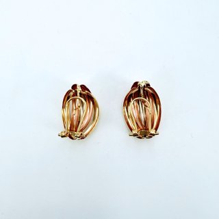 Pendiente de oro combinado de 18k, 3.3 g.