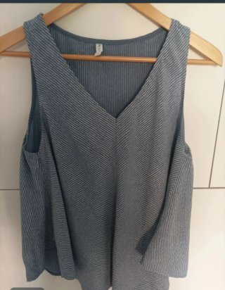 Blusa sin mangas con rayas