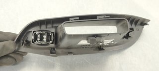 MANDO ELEVALUNAS TRASERO DERECHO FORD FOCUS LIM.