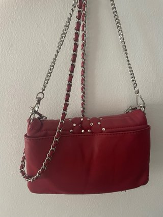 Bolso Rojo Brownie con Tachuelas