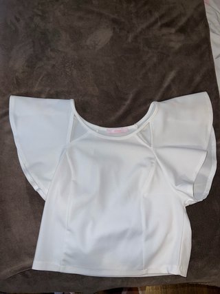 Camisa blanca manga mariposa