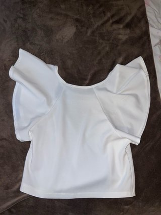 Camisa blanca manga mariposa