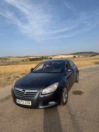 Opel Insignia 2010