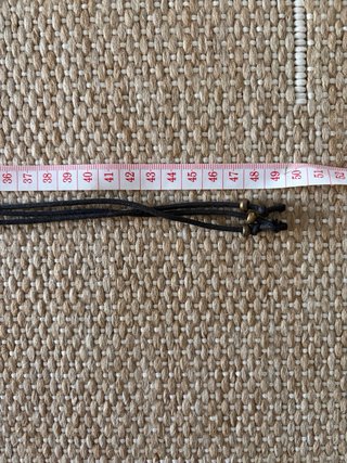 Cinturón placas metálicas con cordón