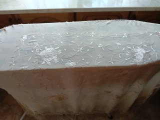 Mantilla española bordada beige