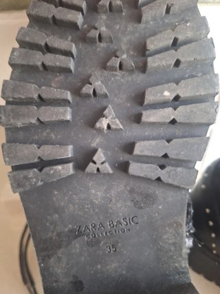 Botines Zara Tachuelas Talla 35