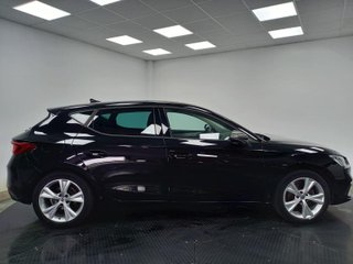 SEAT LEÓN 1.0 TSI 110 FR Winter Comort Drive&Park