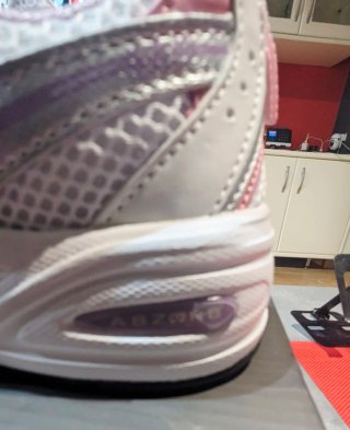 OFERTA!Zapatillas New Balance rosas y plata T.38