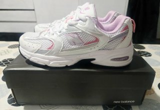 OFERTA!Zapatillas New Balance rosas y plata T.38
