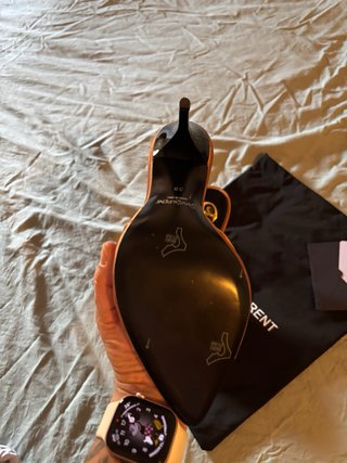 Saint Laurent Zapatos de Tacón Dorados Naranja