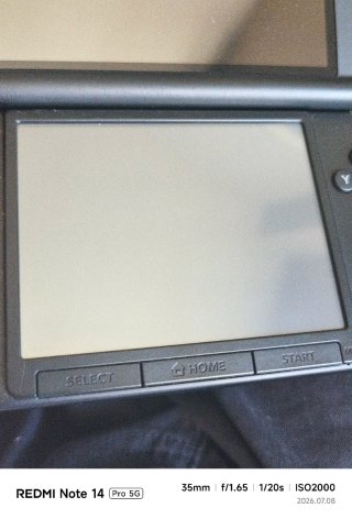 Nintendo 3DS XL + Cargador y Lápiz