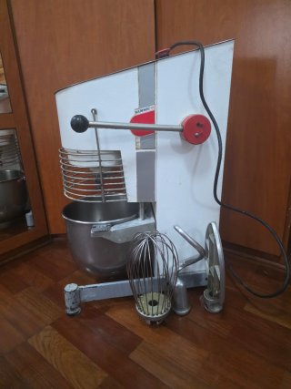 Impastatrice professionale Sammic
