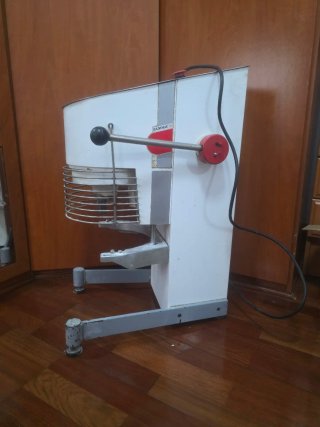 Impastatrice professionale Sammic