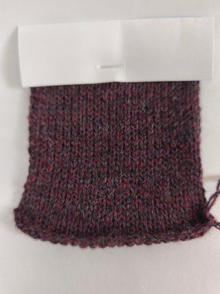 Cono lana melange burdeos, gris, berenjena