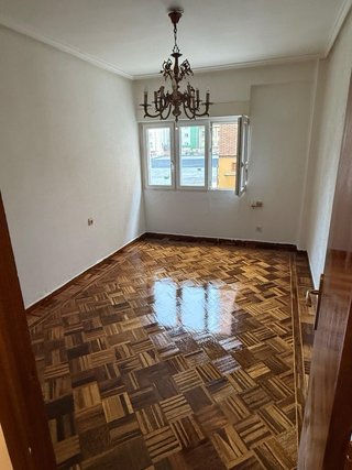 Se vende piso en aviles a 5 minutos del centro