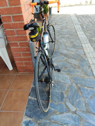 Bicicleta Carretera Méndiz Cosmos + Accesorios