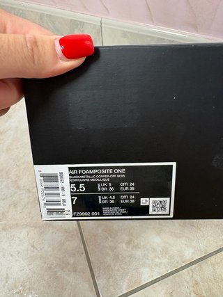 Nike Foamposite One Nero/Oro Tg 38