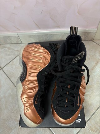 Nike Foamposite One Nero/Oro Tg 38