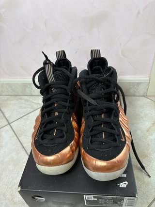 Nike Foamposite One Nero/Oro Tg 38