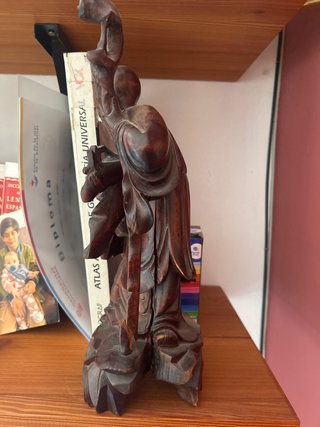 Figura madera china antigua