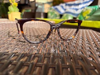 Gafas Carolina Herrera con clip solar