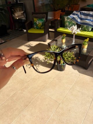 Gafas Carolina Herrera con clip solar